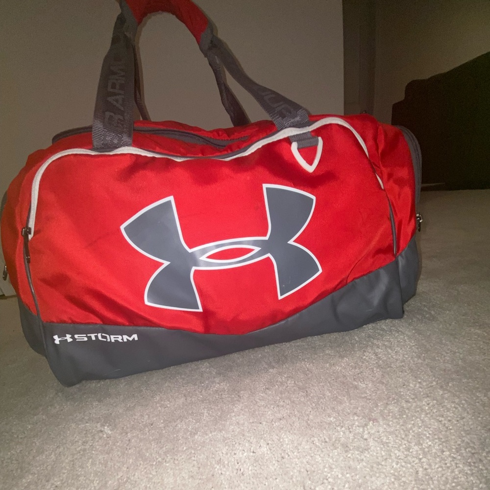 Under armor duffel bag